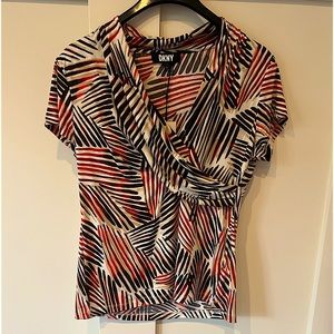 size XXL DKNY blouse